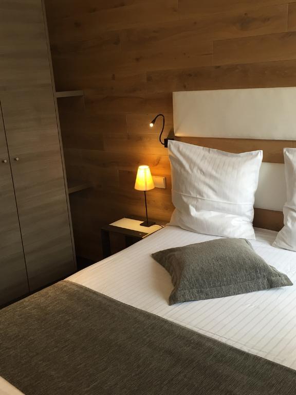 Hotel L'Auberge Alsacienne Eguisheim Bagian luar foto