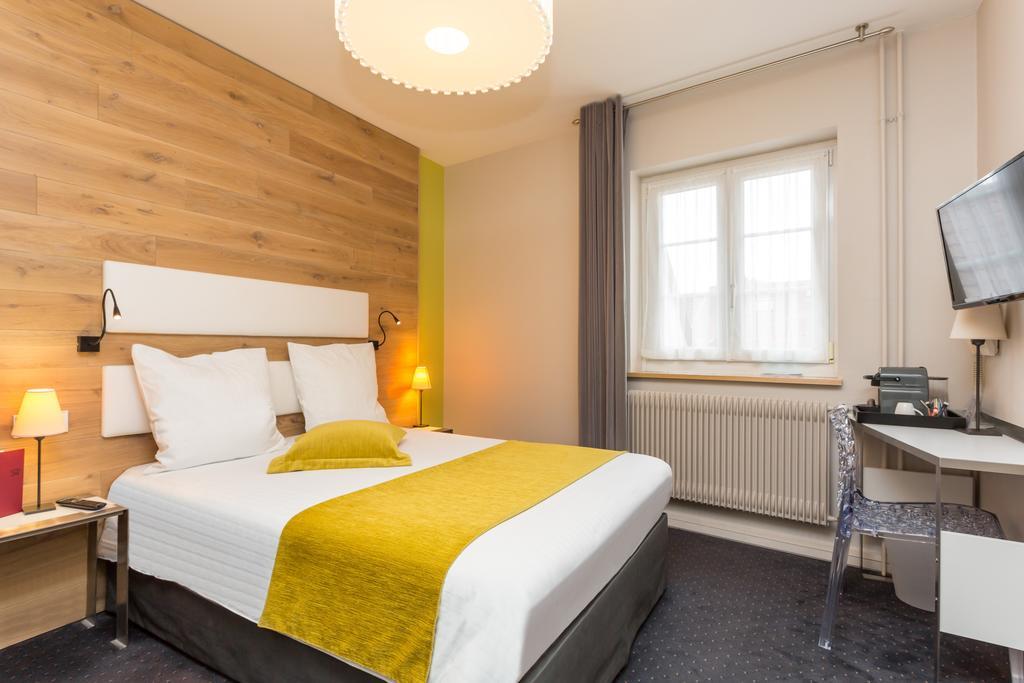 Hotel L'Auberge Alsacienne Eguisheim Bagian luar foto