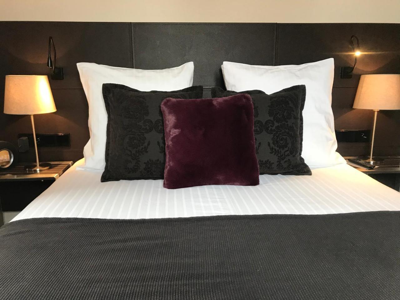 Hotel L'Auberge Alsacienne Eguisheim Bagian luar foto