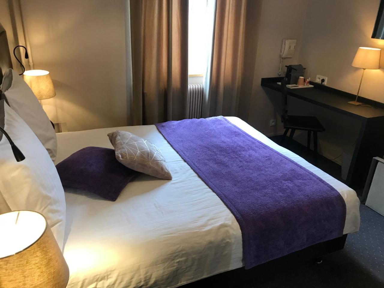 Hotel L'Auberge Alsacienne Eguisheim Bagian luar foto